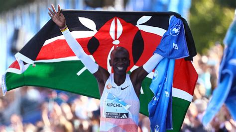 Berlin Marathon 2023: Eliud Kipchoge claims fifth race win as .